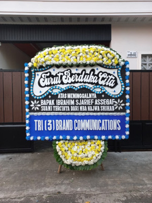 Papan Bunga Duka di Mamosalato